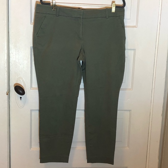 J. Crew Pants - JCrew Cropped Olive Green Chinos